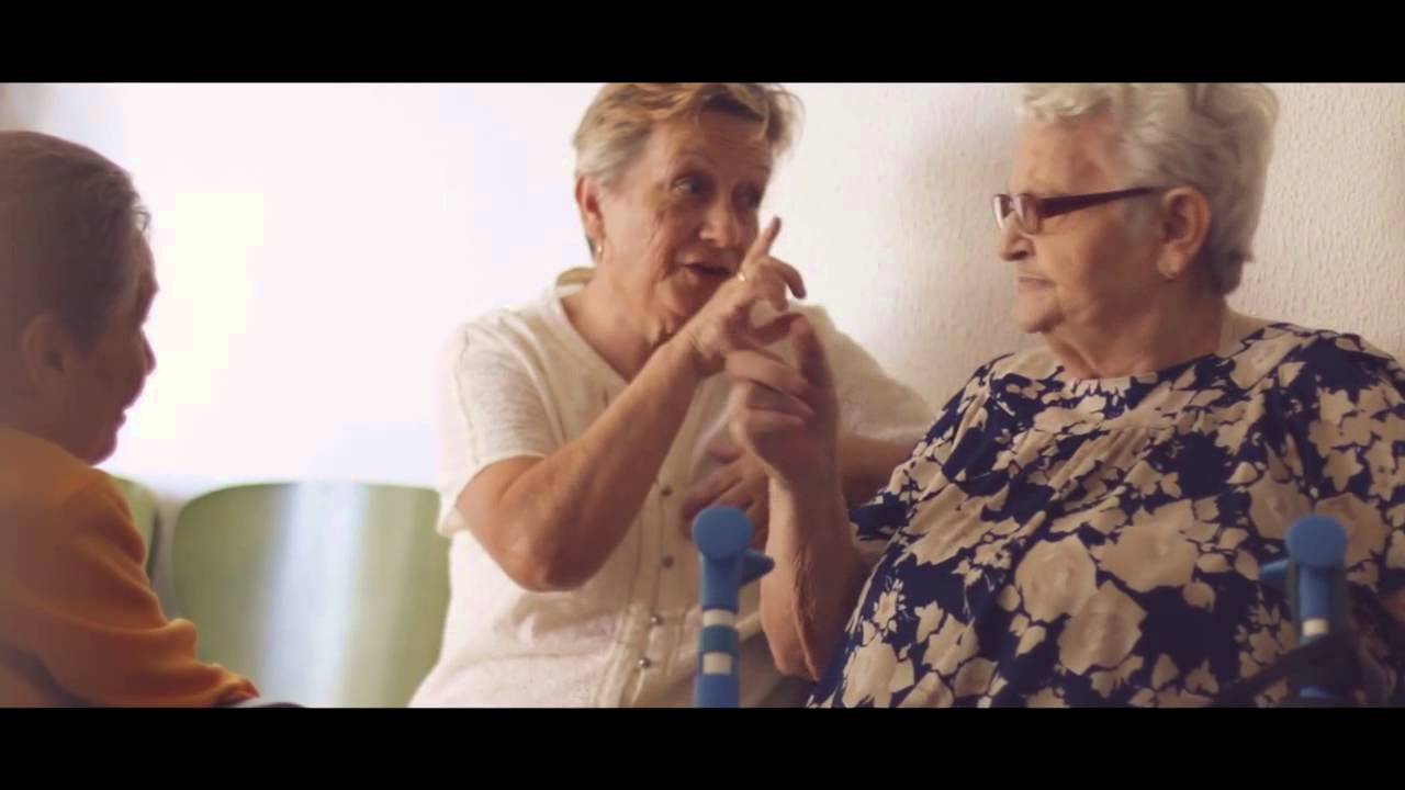 cuanto tarda un anciano en adaptarse a una residencia