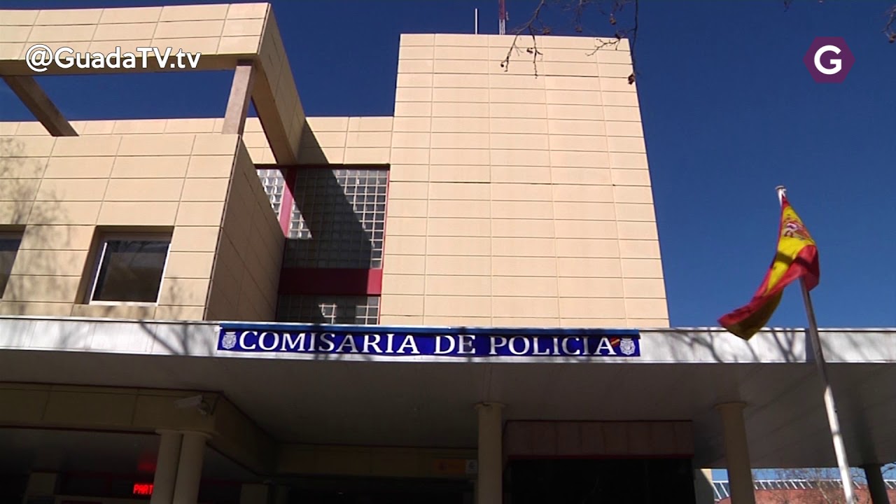 policia nacional alcala de guadaira dni