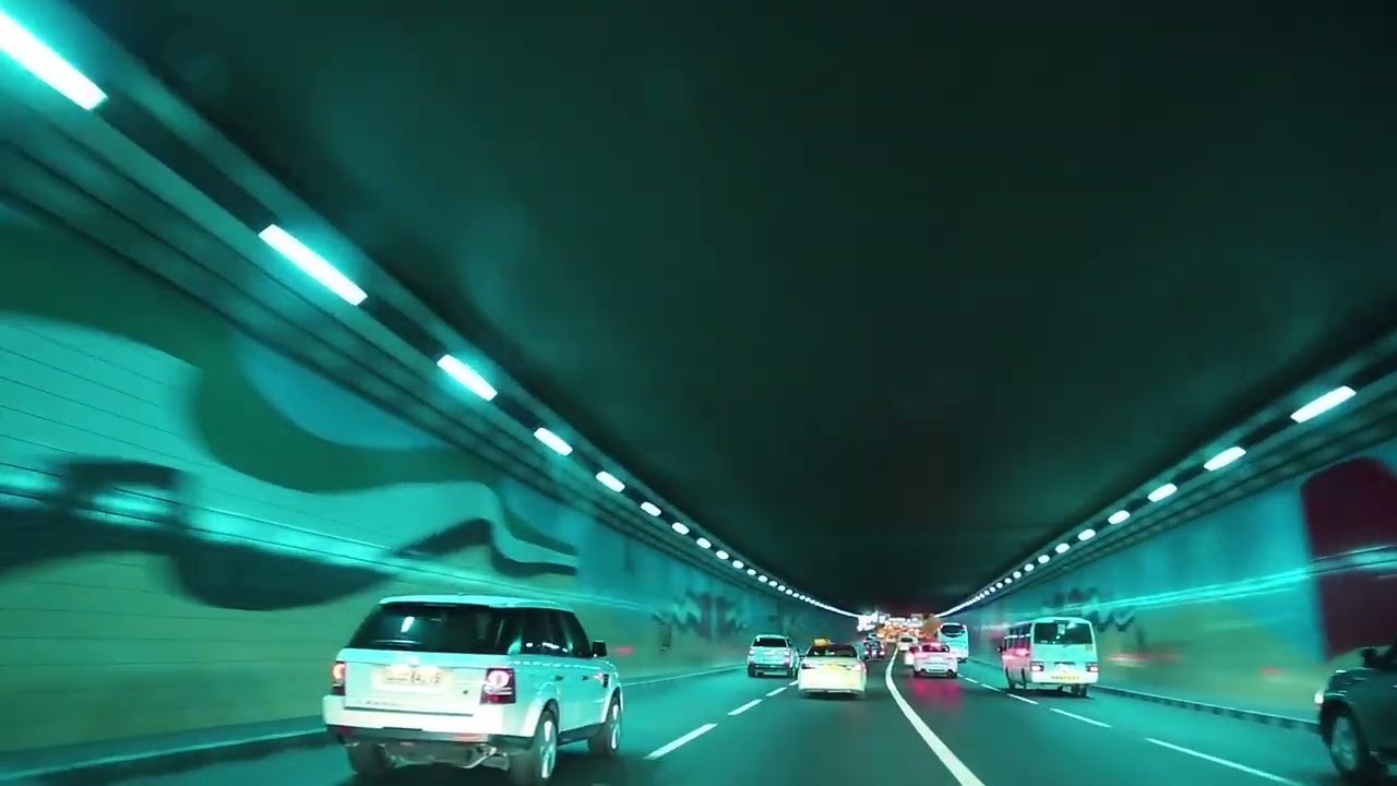 si por una emergencia queda inmovilizado en un túnel deberá