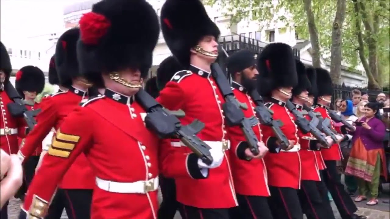 cuanto dura el cambio de guardia en londres